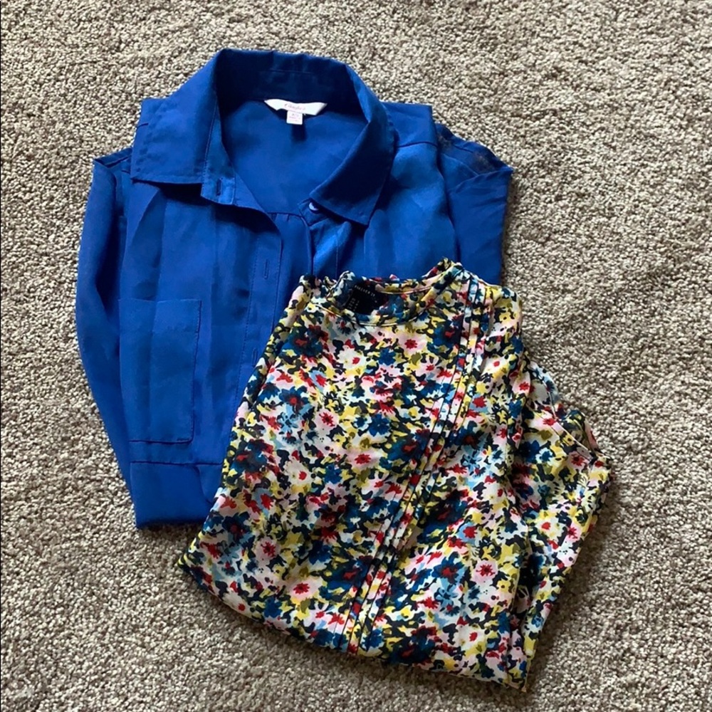 🌻🌻 2 jr tops size XS/S  never worn